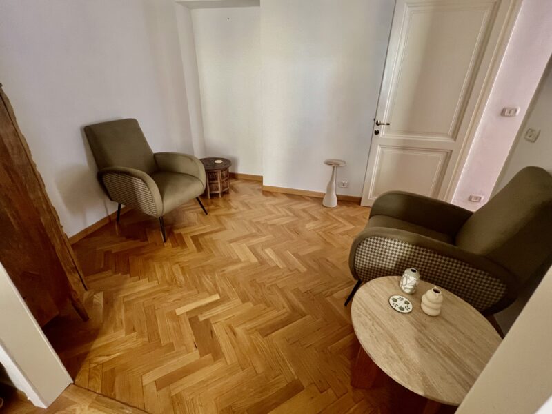 Affitto studio di psicoterapia zona Barberini/Via Veneto