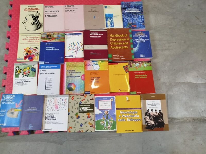 Lotto 25 libri di Psicologia dello sviluppo